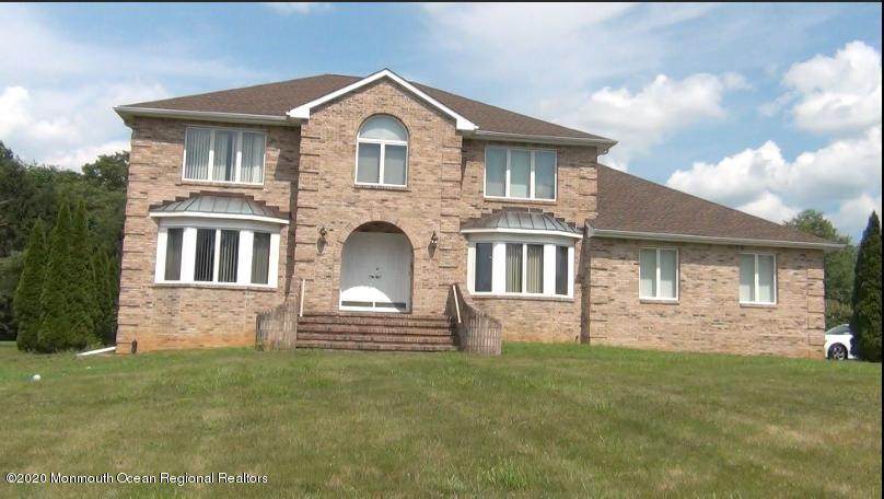 14 Groendyke Circle - Photo 1