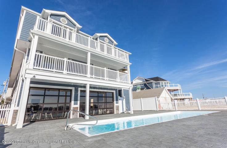 465 Bayside Terrace - Photo 1