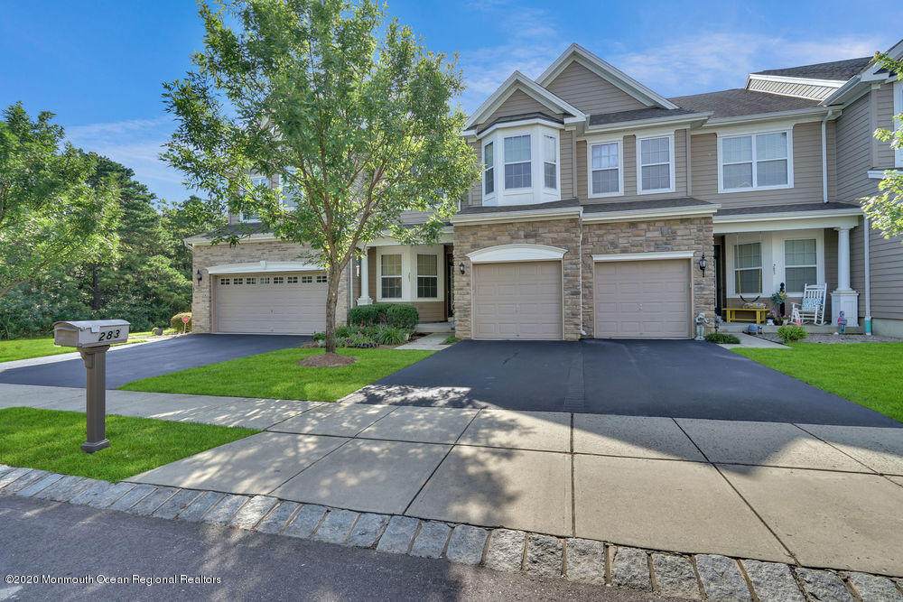 283 Hawthorne Lane - Photo 1
