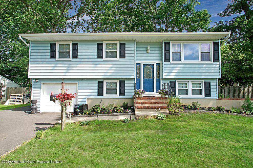 230 Barbara Circle - Photo 1
