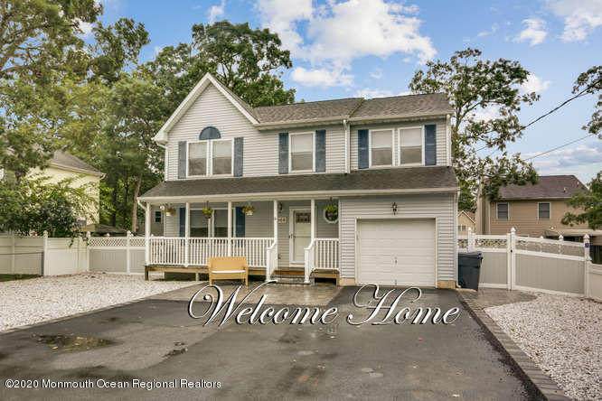 1068 Lakewood Road - Photo 1