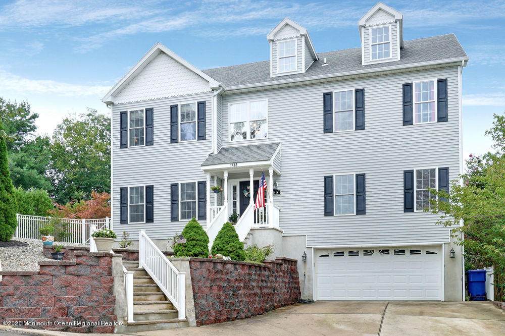 1418 Summit Place - Photo 1
