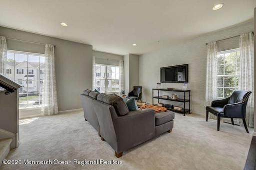 39 Iron Gate Road - Photo 1