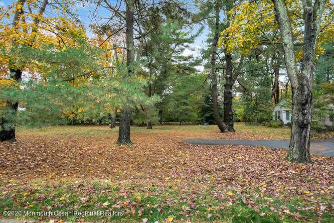 160 Hance Avenue - Photo 1