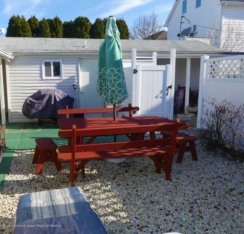 204 5th Avenue - Photo 1