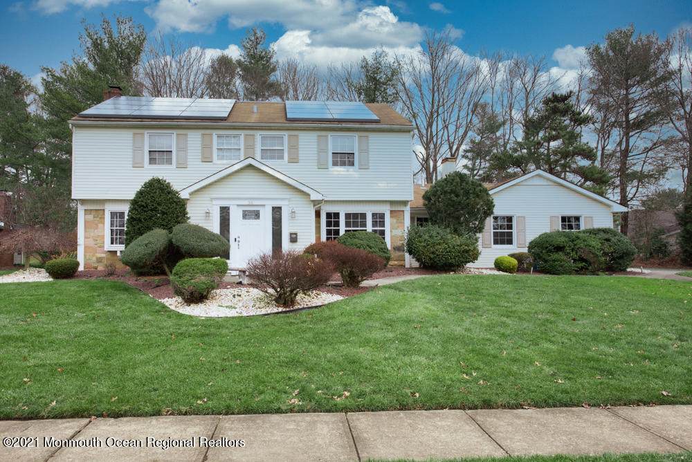 36 Mistletoe Drive - Photo 1