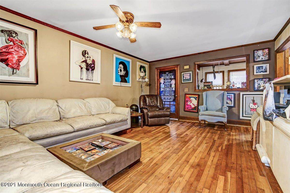 39 Bonair Drive - Photo 1