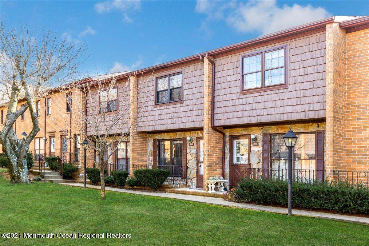 321 Spring Street - Photo 1