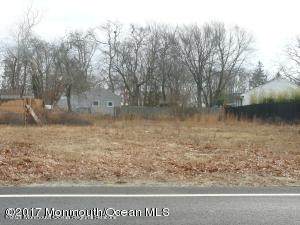 100 Lighthouse Drive - Photo 1