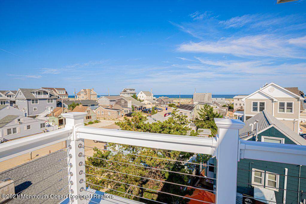115 Neptune Court - Photo 1