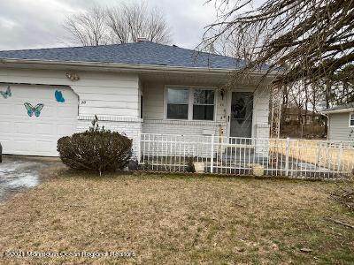 70 Guadeloupe Drive - Photo 1