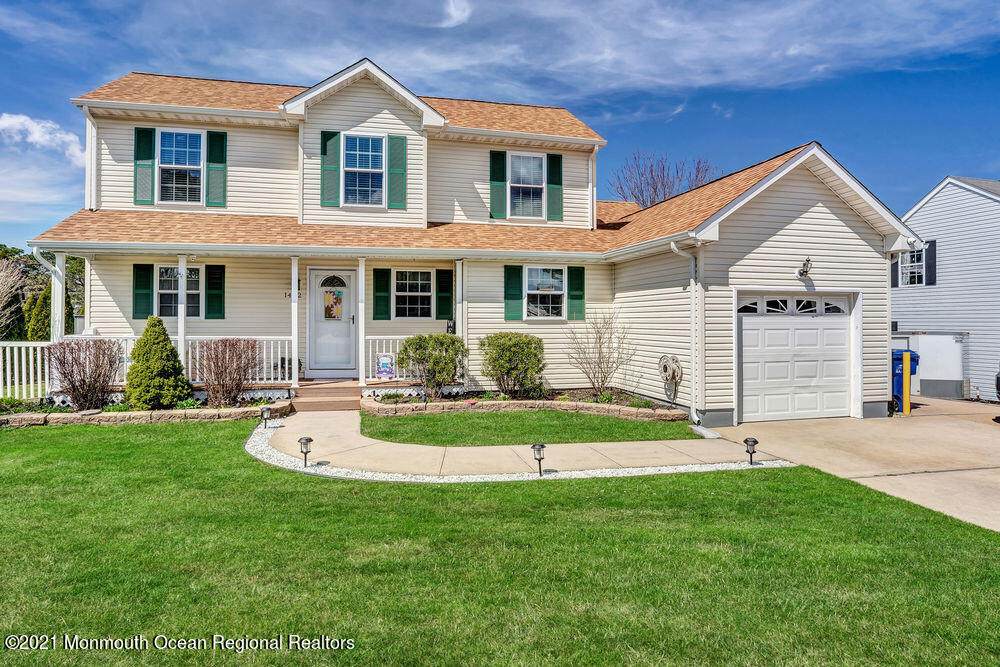 1452 Neptune Avenue - Photo 1