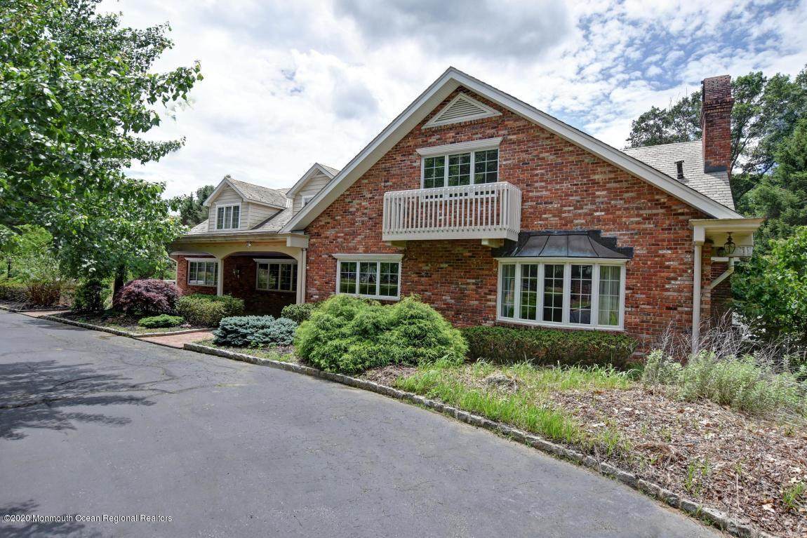 878 Holmdel Road - Photo 1