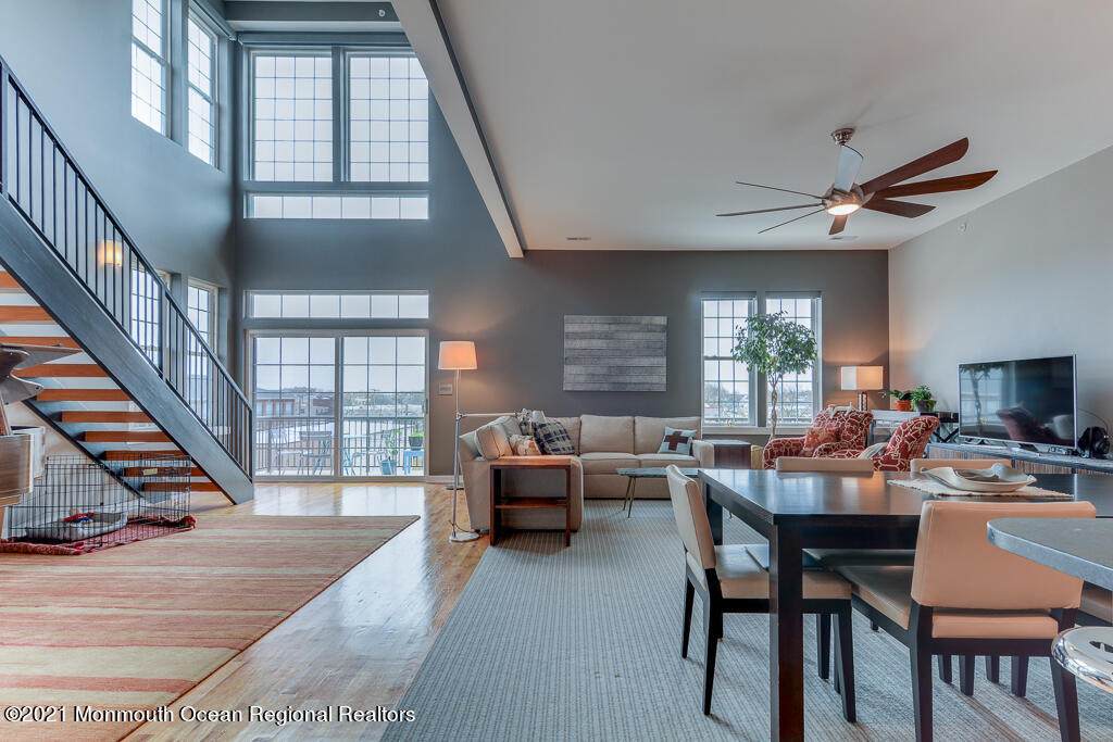 1001 2nd Avenue - Photo 1