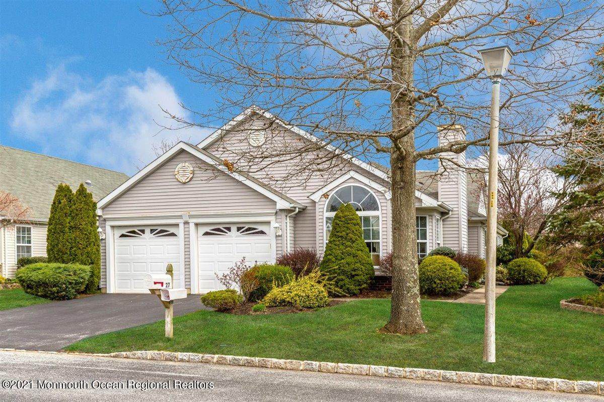 27 Skyline Drive - Photo 1