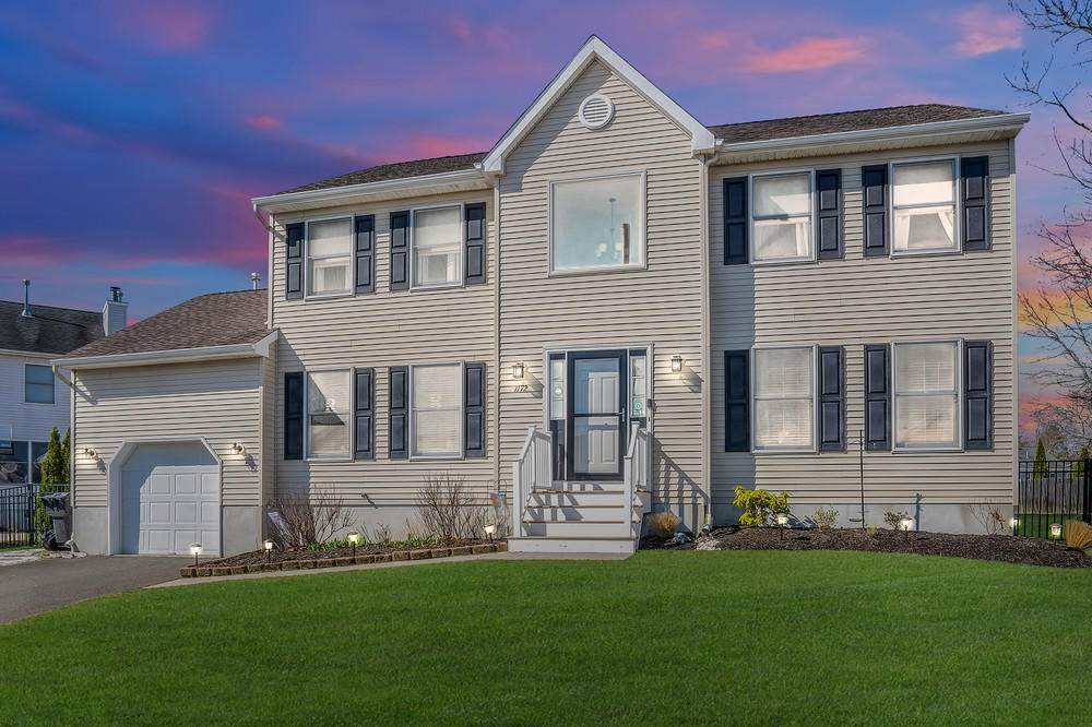1172 Fern Street - Photo 1