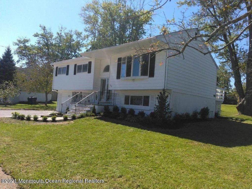 729 John Terrace - Photo 1