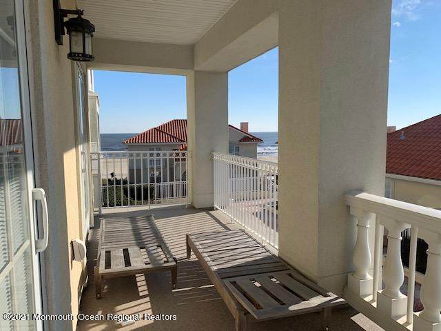 413 Riviera Drive - Photo 1