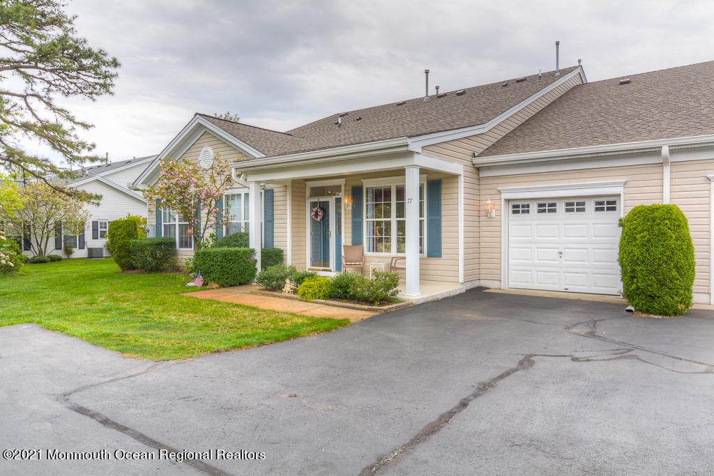 77 Jadelawns Drive - Photo 1