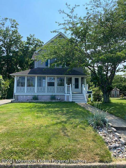 190 Oakwood Avenue - Photo 1