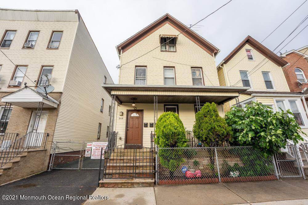 549 Livingston Street - Photo 1