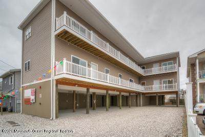 227 Hamilton Avenue - Photo 1