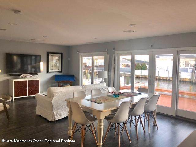 213 Hayes Court - Photo 1