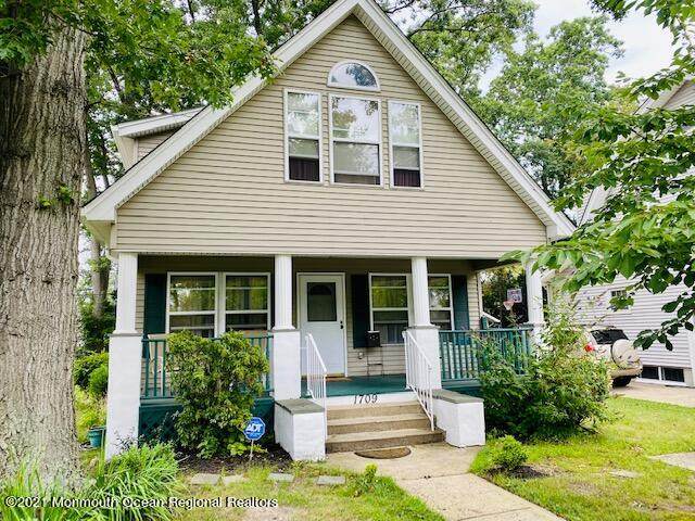 1709 3rd Avenue - Photo 1