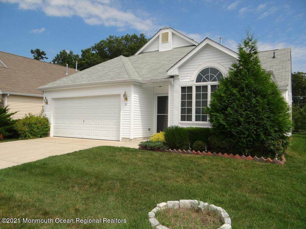 41 Medinah Court - Photo 1