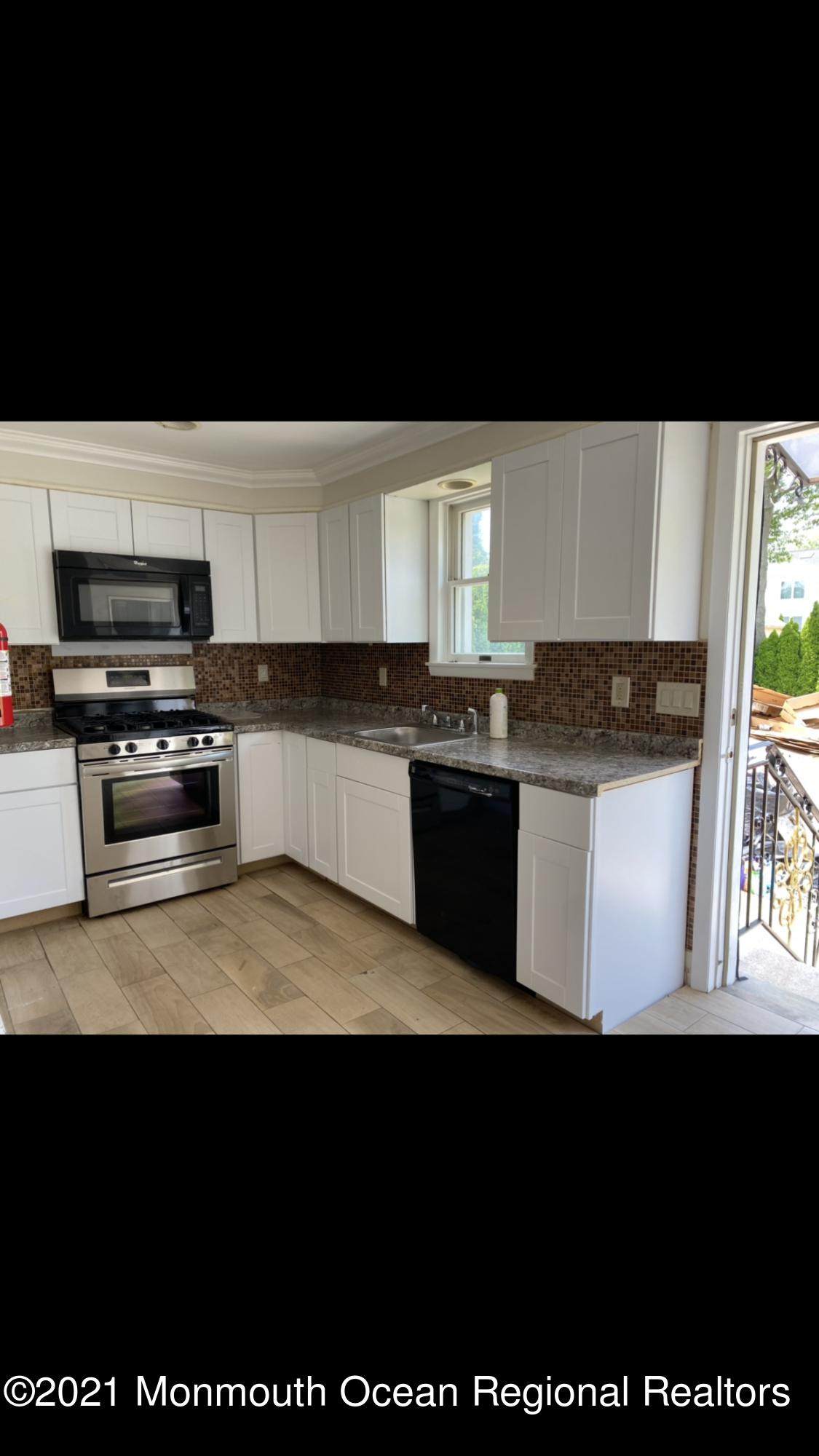 340 Elberon Boulevard - Photo 1