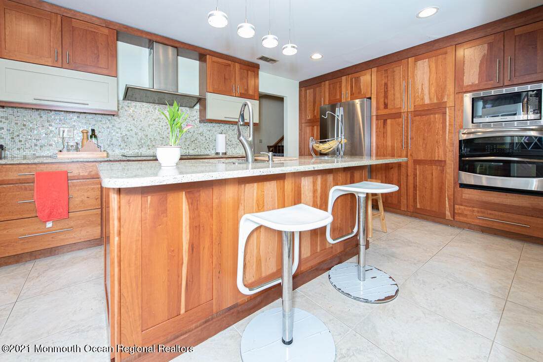 28 Hopi Drive - Photo 1
