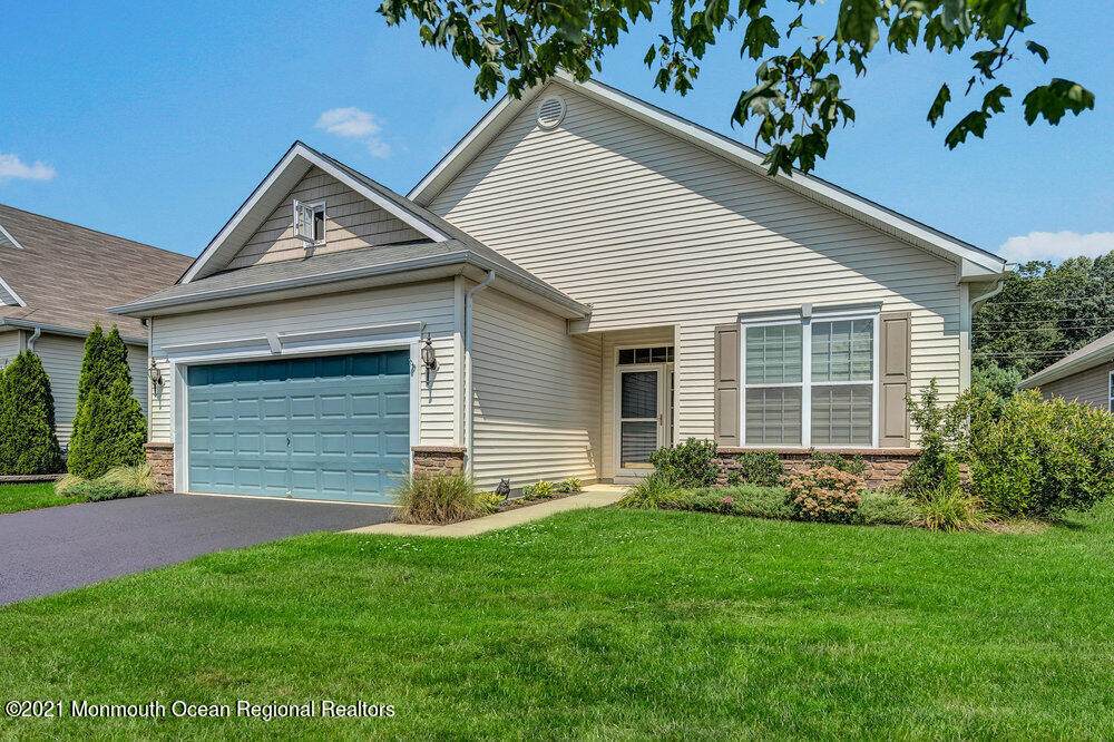 101 Eagle Ridge Circle - Photo 1