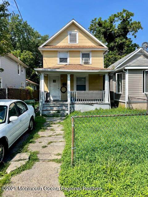 1617 Sewall Avenue - Photo 1