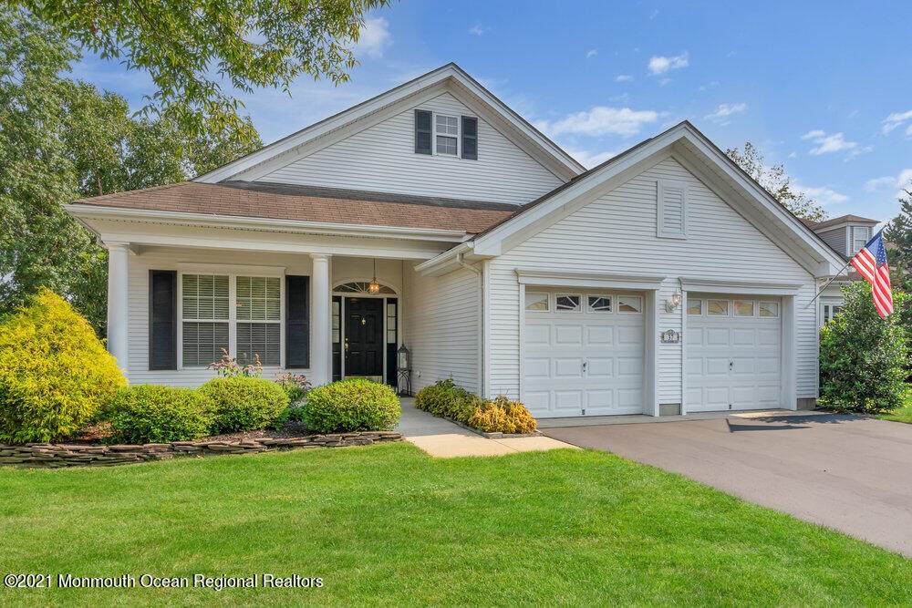 37 Goldensprings Drive - Photo 1