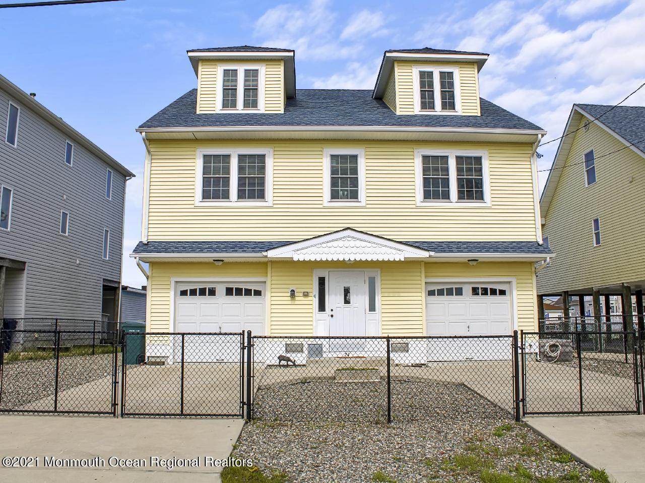 24 Burgee Drive - Photo 1