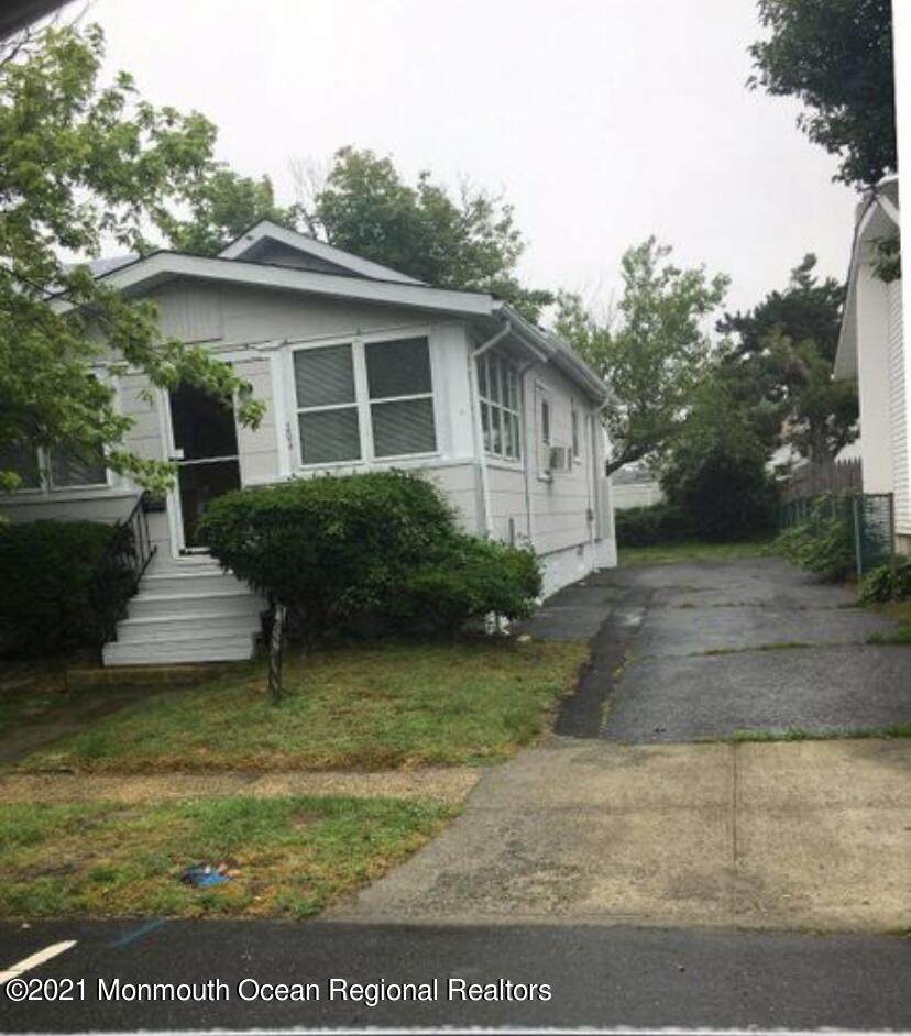204 19th Avenue - Photo 1