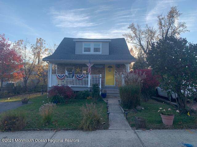 10 Walnut Street - Photo 1