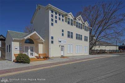 115 Water Street - Photo 1