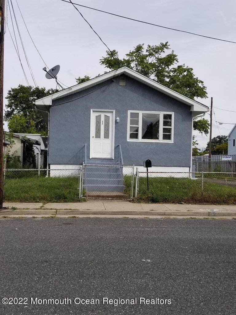 11 Garfield Avenue - Photo 1