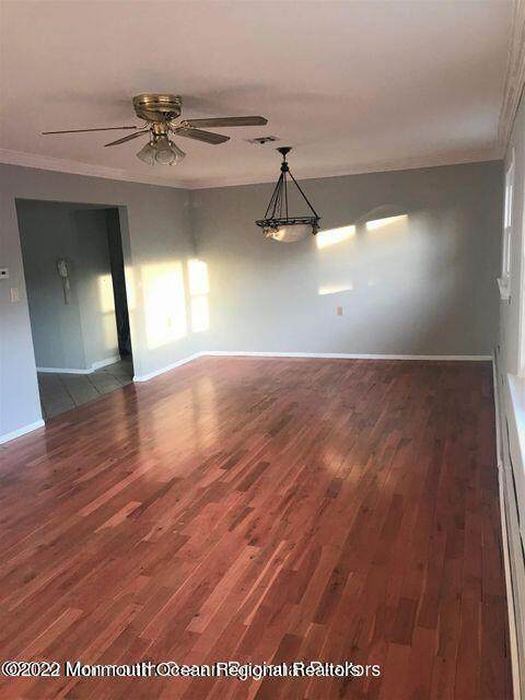 8 Guadeloupe Drive - Photo 1