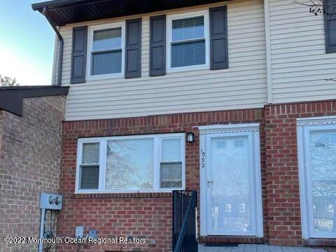 1032 Tammy Court - Photo 1