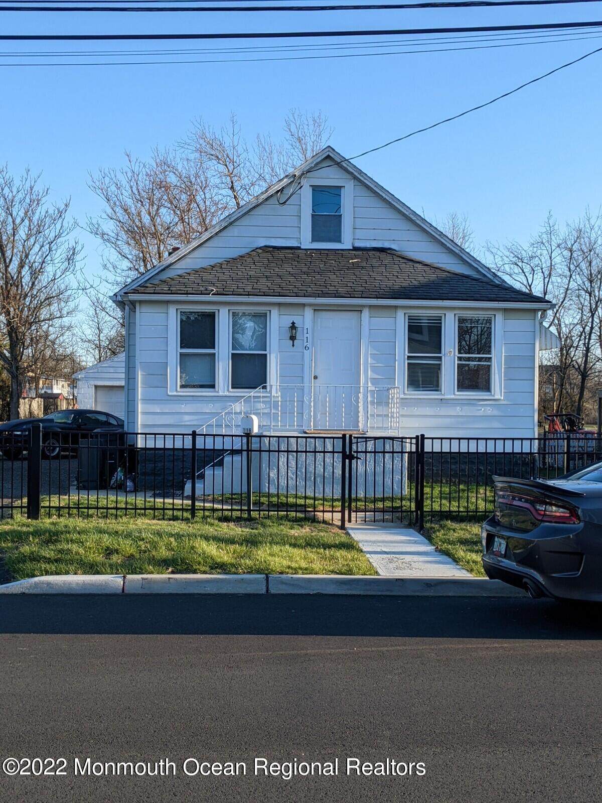 116 Victoria Place - Photo 1