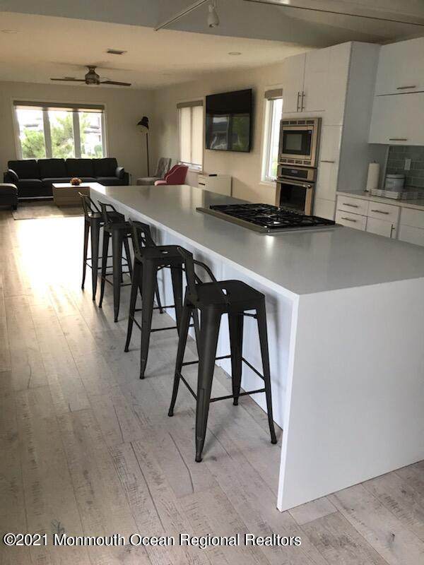 22 Robbins Street - Photo 1