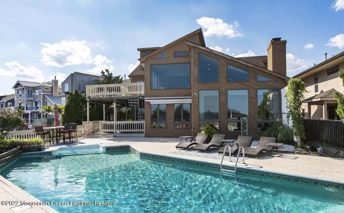 14 Toledo Drive - Photo 1