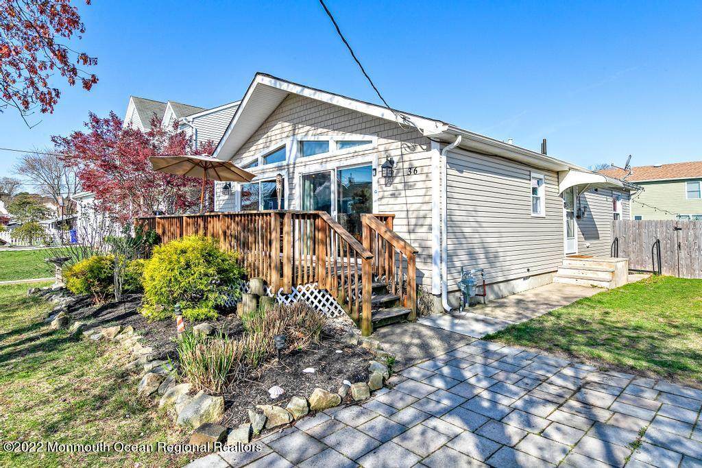 36 Cabana Drive - Photo 1