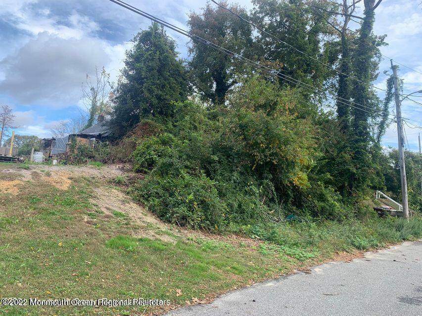 486 Southern Boulevard - Photo 1