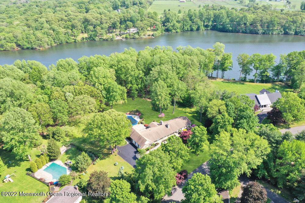 21 Beaver Dam Road - Photo 1