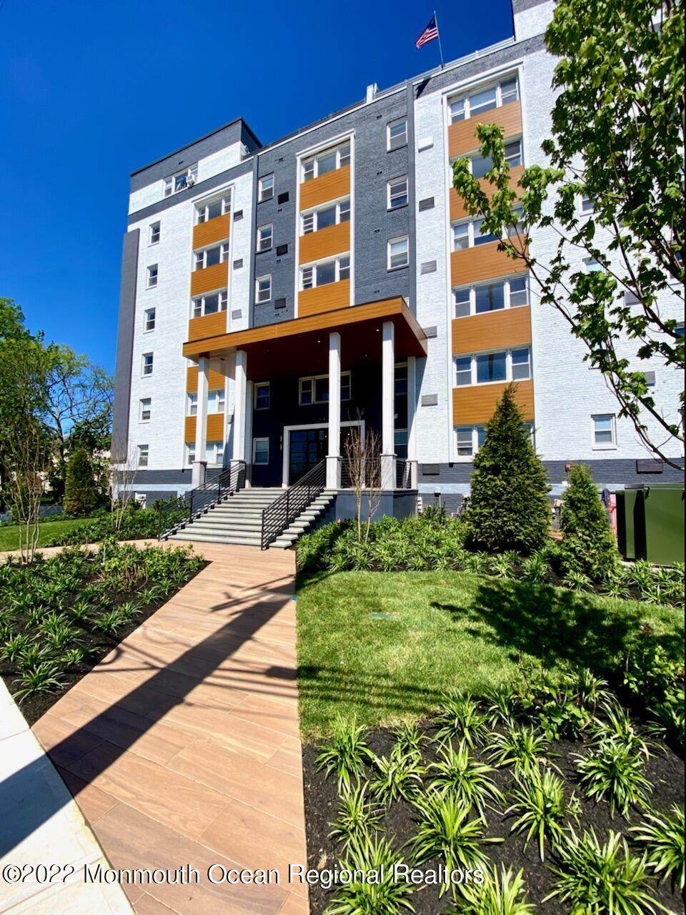 122-5D Bodman Place - Photo 1