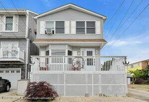260 Hancock Avenue - Photo 1