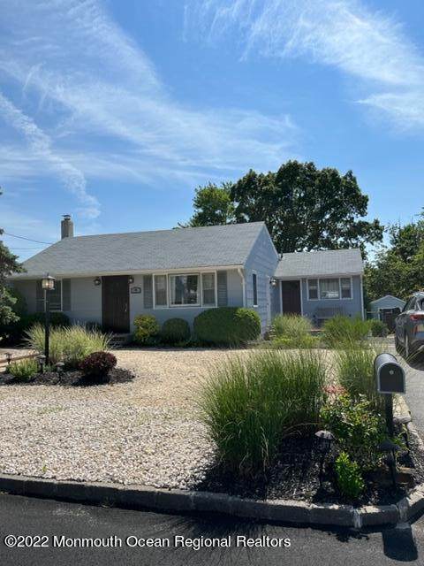 136 Barclay Drive - Photo 1